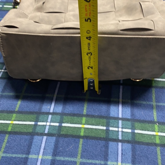 Super cute faux suede look purse. - Picture 13 of 13